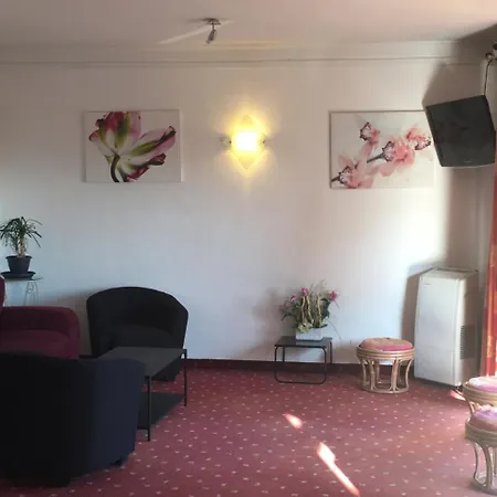 Ξενοδοχείο Aer 2*