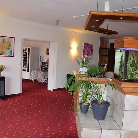 Aer Hotel 2*