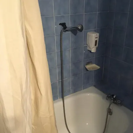 Aer Hotel 2*